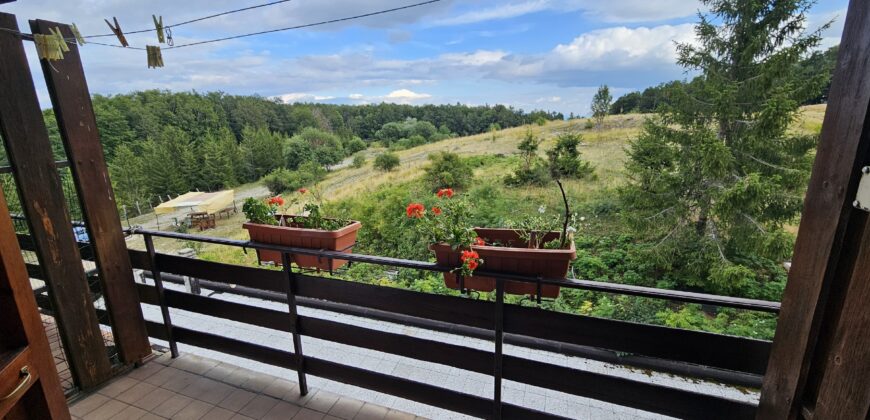 Terminillo Trilocale doppi servizi Nuovo Termoautonomo Camino Balcone
